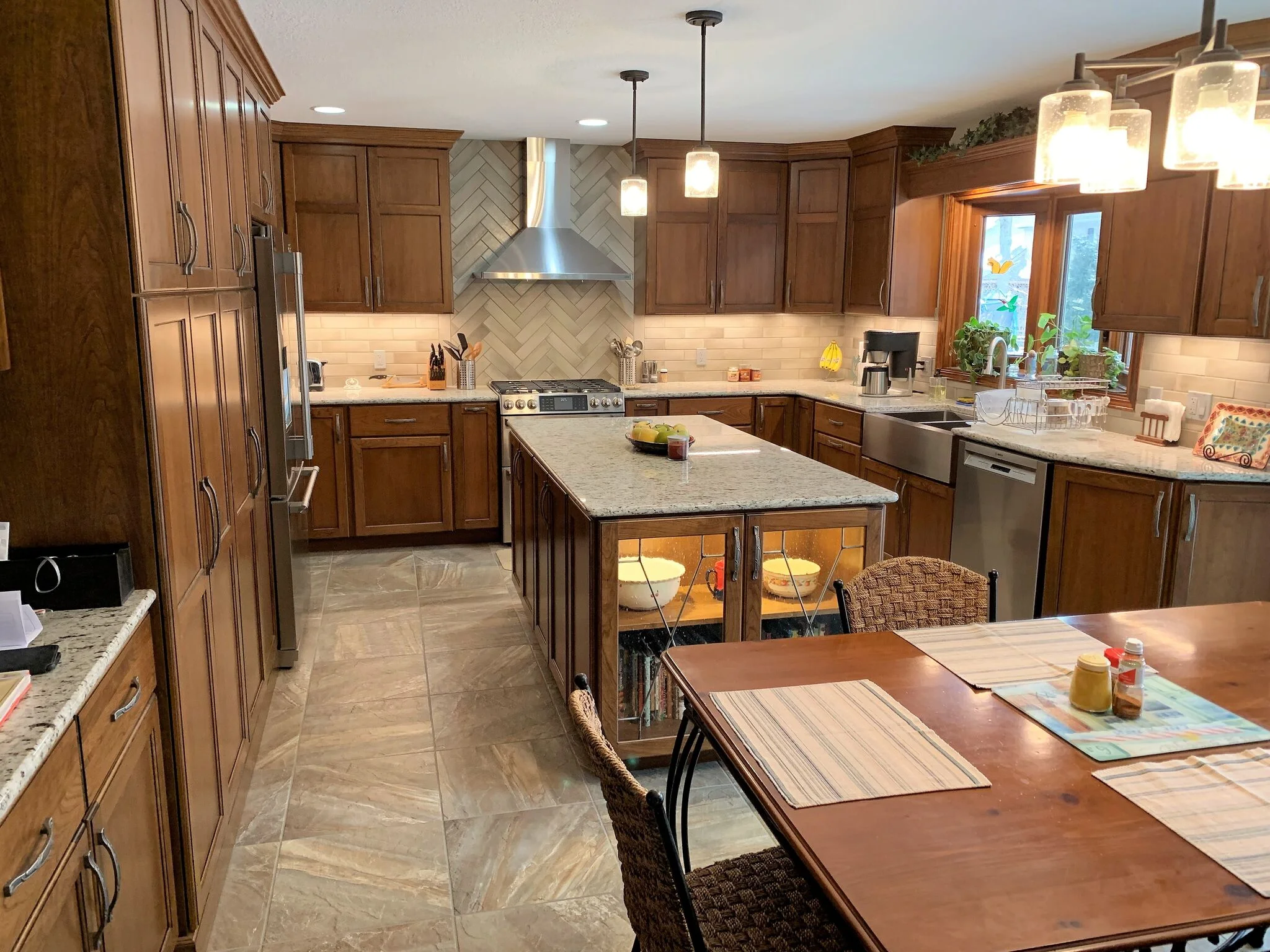 7 Must-Have Features for a Modern Custom Kitchen Post Thumbnail